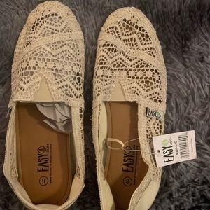 Crotchet flat shoe 8